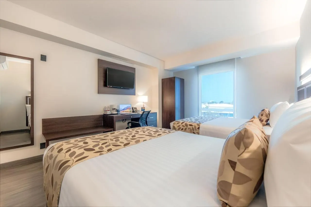 Sleep Inn Guadalajara Galerias